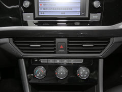 2020款 1.5L 手动舒适型