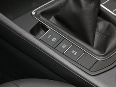 2020款 1.5L 手动舒适型