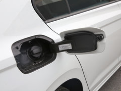 2020款 1.5L 自动时尚型