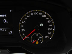 2020款 1.5L 自动时尚型