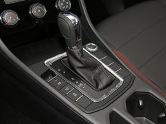 2020款 1.5L 自动舒适型