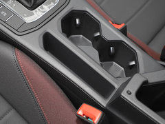2020款 1.5L 自动精英型