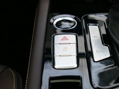 2020款 1.5T CVT超越型