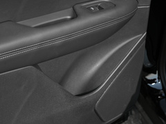 2020款 28T 七座四驱豪华型