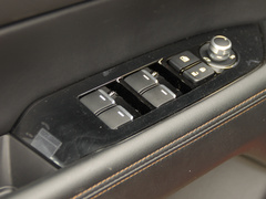 2020款 2.5L 自动四驱旗舰型