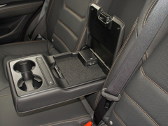 2020款 2.5L 自动四驱旗舰型
