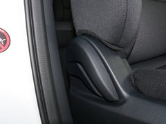 2020款 2.0L 自动两驱智慧型