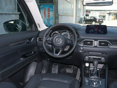 2020款 2.0L 自动两驱智尊型
