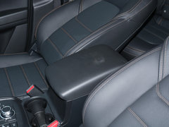 2020款 2.0L 自动两驱智尊型