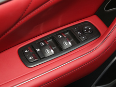 2019款 3.0T 350Hp 标准版 国VI