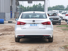 2020款 1.5T 手动炫锐型