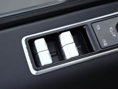2020款 3.0 L6 传世加长版