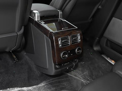 2020款 3.0 L6 传世加长版