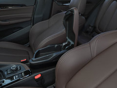 2020款 xDrive25i M越野套装