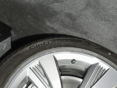 2021款 A8L 60 TFSIe quattro