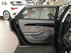 2021款 A8L 60 TFSIe quattro