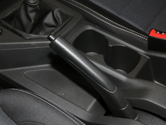 2019款 1.5T 手动舒适型 7座