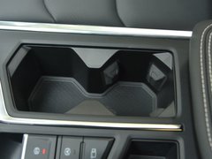 2020款 1.4T 手动尊贵型