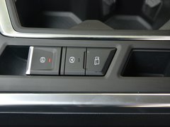 2020款 1.4T 手动尊贵型