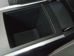 2020款 1.4T 手动尊贵型