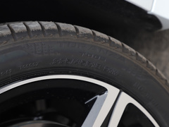 2020款 A 220 L 4MATIC 运动轿车