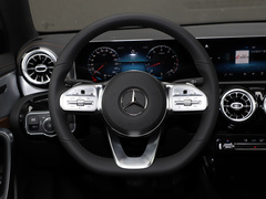 2020款 A 220 L 4MATIC 运动轿车