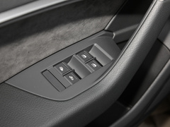 2020款 55 TFSI e quattro
免税
