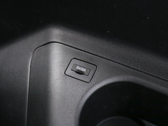 2020款 1.5T 手动舒适型 6座