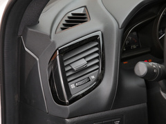 2020款 2.0L 自动两驱蓝天活力版