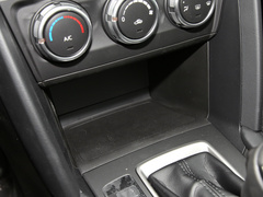2020款 2.0L 自动两驱蓝天活力版