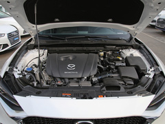 2020款 2.0L 自动两驱蓝天活力版
