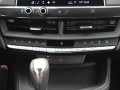 2020款 28T 精英型