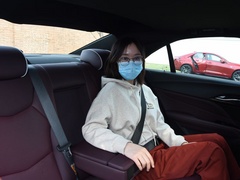 2020款 28T 精英型