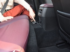 2020款 28T 精英型