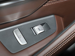 2020款 530Li 领先型 豪华套装