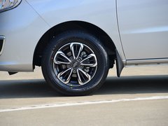 2019款 PLUS 宜家版 1.8L 豪华型