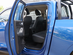 2019款  2.0T商用版手动汽油两驱精英型长箱GW4C20B