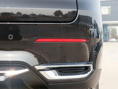 2020款 1.5T 两驱i型