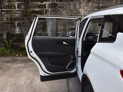 2020款 1.5T 自动智享豪华版 5座
