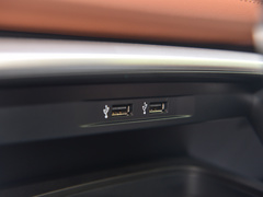 2020款 1.4T CVT尊贵型