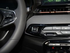 2020款 1.5L CVT  24小时在线豪华型