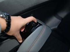 2020款 1.5L CVT  24小时在线豪华型