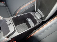 2020款 1.5L CVT  24小时在线豪华型