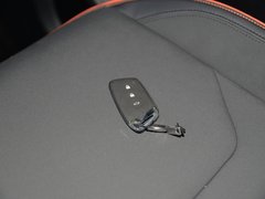 2020款 1.5L CVT  24小时在线豪华型