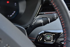 2020款 1.5L CVT  24小时在线豪华型