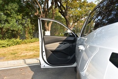 2020款 1.5L CVT  24小时在线豪华型