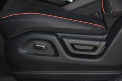 2020款 1.5L CVT  24小时在线豪华型