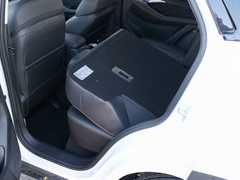 2020款 1.5L 手动24小时在线精英型