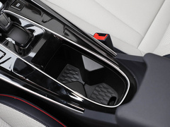 2020款 1.5L CVT尊贵型