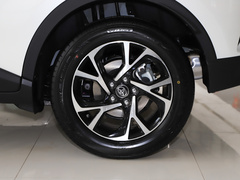 2020款 2.0L 领先版